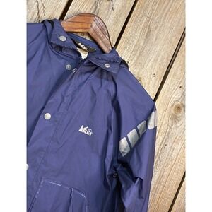 REI Kids Blue Hooded Rain Jacket Size S 6/7 Reflective Waterproof Shell